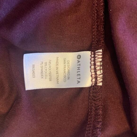 Athleta Women's Encore Plum Crewneck Athletic Tee Top Size M - Picture 7 of 11